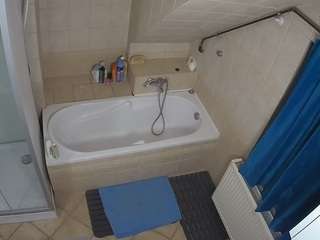 voyeurcam-julmodels-bath-2nd-1 camsoda stream image