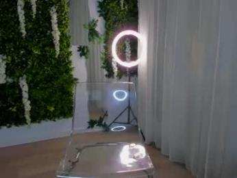 zinasquirts chaturbate stream image