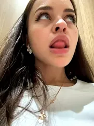 AngelinaTeller stripchat stream image