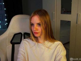 AliceCost bongacams stream image