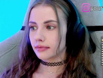 VikkiExtraCheese bongacams stream image