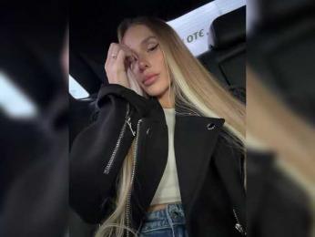 ALVUWKA bongacams stream image