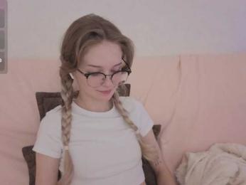 vialeta-baby bongacams stream image