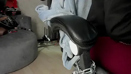 selene_red_ stripchat stream image