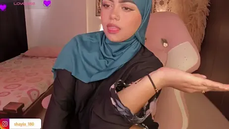 shayla_18 stripchat stream image