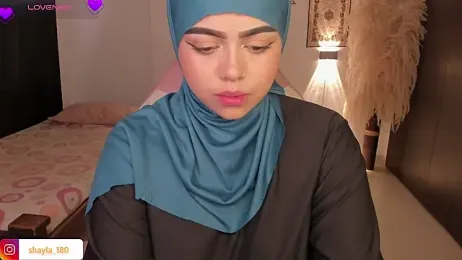 shayla_18 stripchat stream image