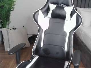 january-rose camsoda stream image