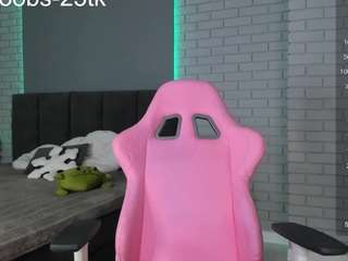 hazel7 camsoda stream image