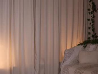 little_poetry chaturbate stream image