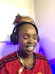 LuciousLips96 stripchat stream image