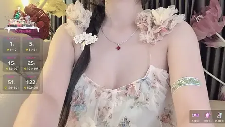 --102KymMiiss-- stripchat stream image