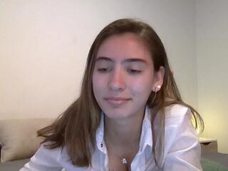 Alma Queen flirt4free stream image