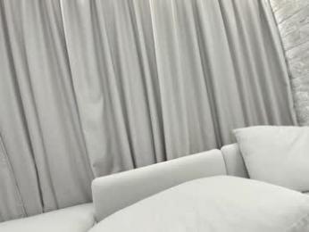 ehotlovea chaturbate stream image