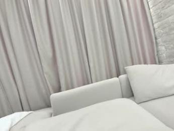 ehotlovea chaturbate stream image