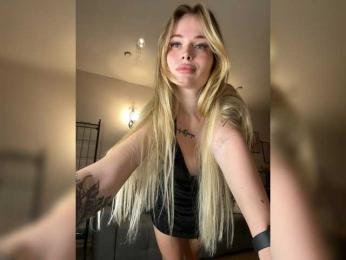 VladaMais bongacams stream image