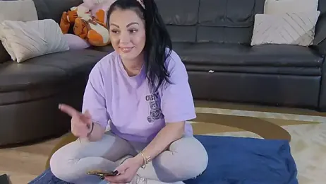 ReiyaRey stripchat stream image