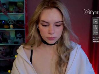fymryn bongacams stream image