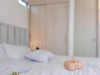 foxy-boobs camsoda stream image