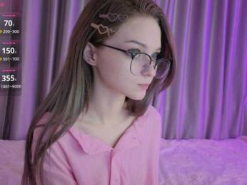vialeta-baby bongacams stream image