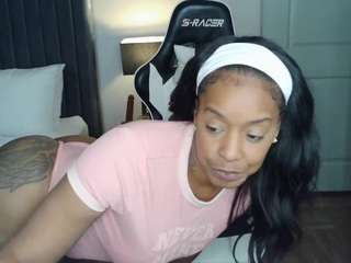 january-rose camsoda stream image