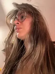 Sharon_07 stripchat stream image