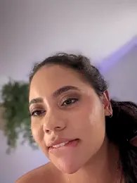 Aryrosee stripchat stream image