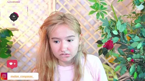 Pinkie_Princes stripchat stream image