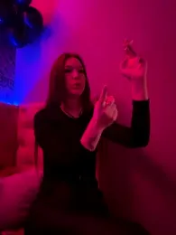 DianaGlow stripchat stream image