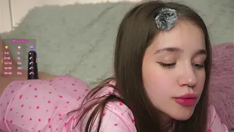 AmiLewis stripchat stream image