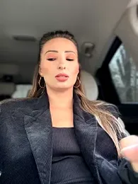 LetsFunKARINA stripchat stream image