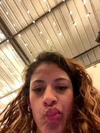 alana15 stripchat stream image