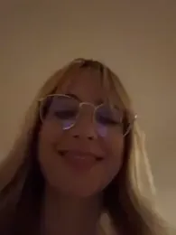 rileylovesyou stripchat stream image