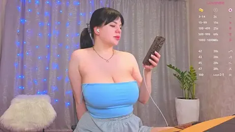 LovlyBambi stripchat stream image