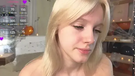 EdlaHewell stripchat stream image