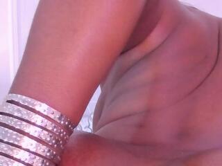 Iris Jones flirt4free stream image