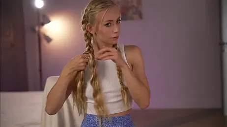 Vika54784 stripchat stream image