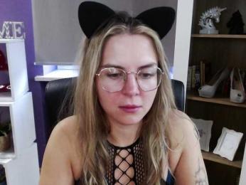 Soft-Zoey bongacams stream image
