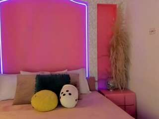 emyliesander camsoda stream image