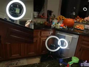 crimsonkitten chaturbate stream image