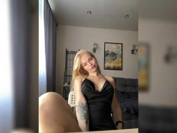 VladaMais bongacams stream image