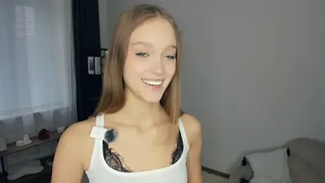 SerrenaAa stripchat stream image