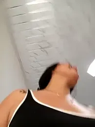 -VICKKY stripchat stream image