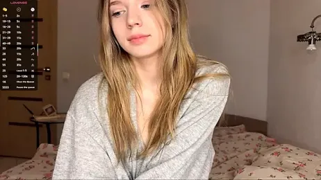 FruityXo stripchat stream image