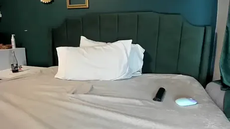 ellla_LA stripchat stream image