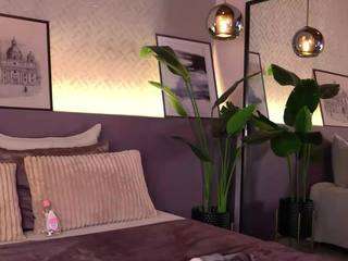 ellediane camsoda stream image