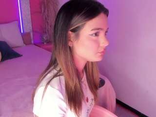 emyliesander camsoda stream image