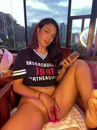 Alice_surprise stripchat stream image