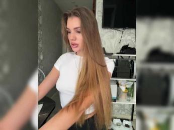 SweetyMia bongacams stream image