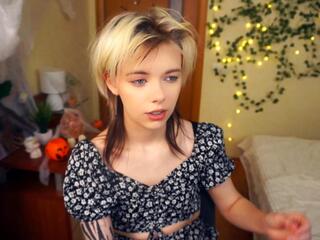 Odelyna Curless flirt4free stream image