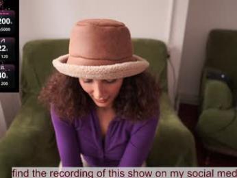 venus_in_jeans chaturbate stream image